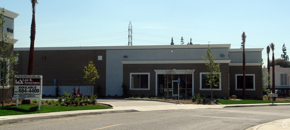 1331 Riverview Dr, San Bernardino, CA à louer - Photo de l’immeuble – Image 3 sur 4