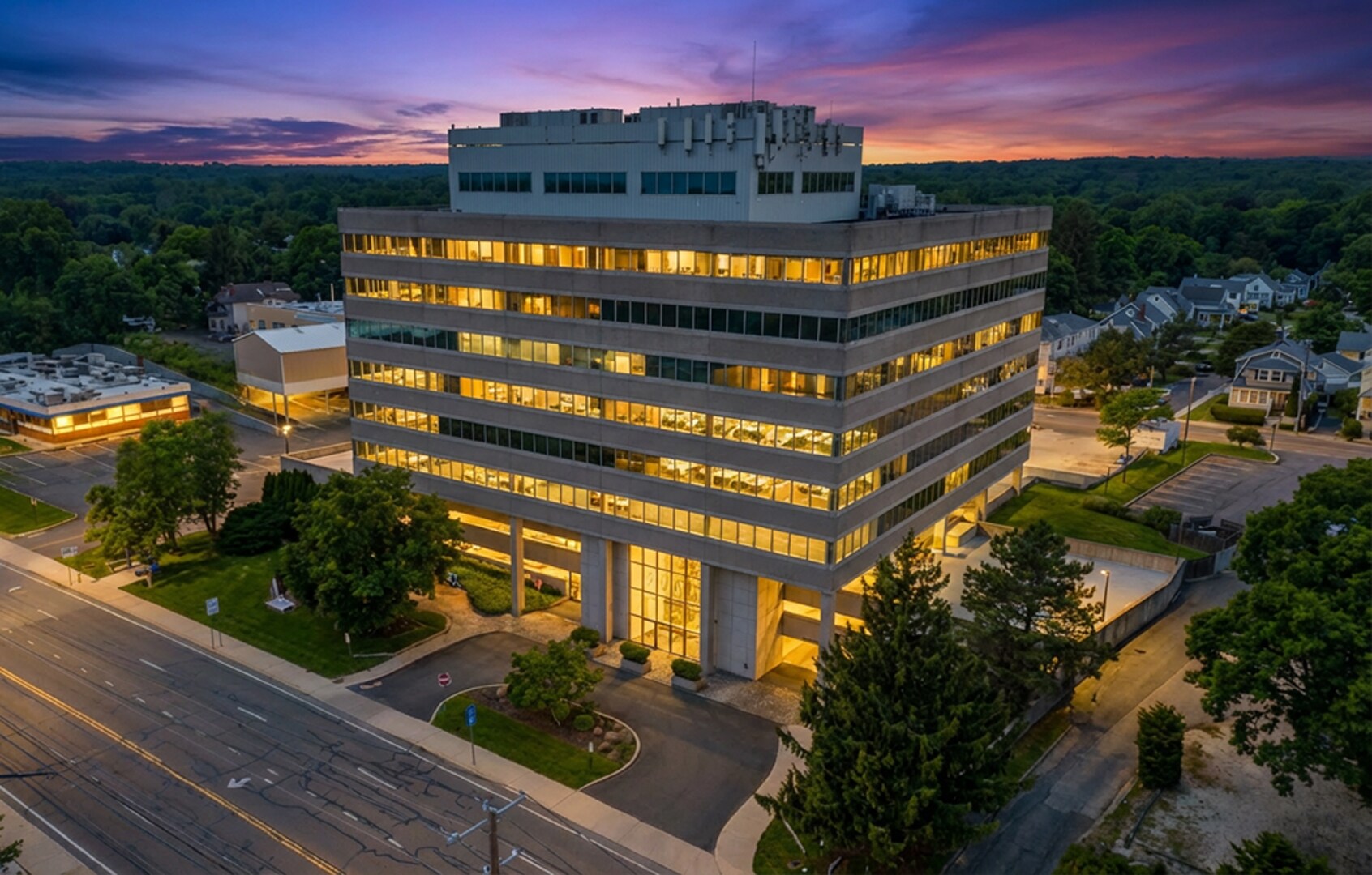 200 Connecticut Ave, Norwalk, CT à louer Photo principale– Image 1 sur 22