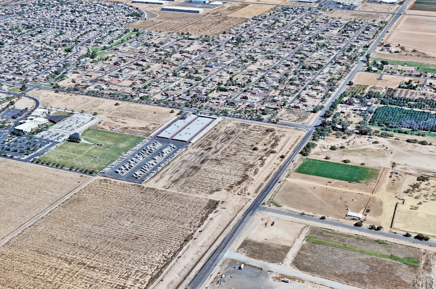 W Peoria Rd, Surprise, AZ à vendre - Photo de l’immeuble – Image 2 sur 2