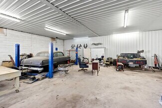 Plus de détails pour 101 Watering St, Tabor City, NC - Local d’activités à vendre