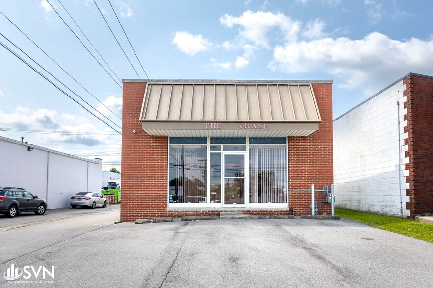 1154 Industry Rd, Lexington, KY à louer - Photo de l’immeuble – Image 3 sur 15
