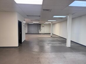 3360 Flair Dr, El Monte, CA à louer Photo intérieure– Image 2 sur 4