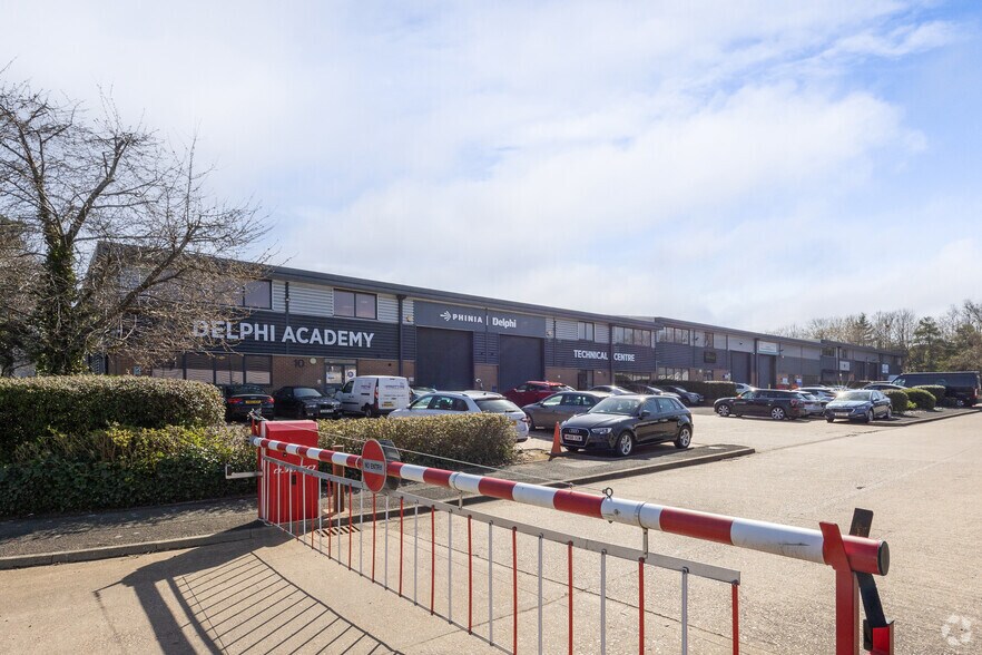 Spartan Close, Warwick à louer - Photo de l’immeuble – Image 2 sur 2