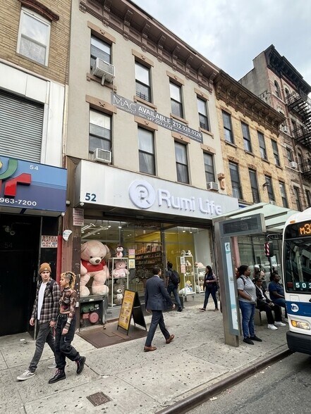 52 Graham Ave, Brooklyn, NY à louer - Photo de l’immeuble – Image 2 sur 8