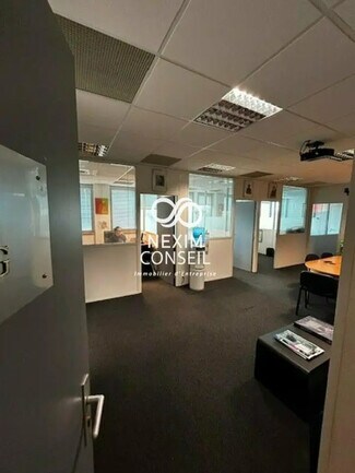 Plus de détails pour Bureau à vendre