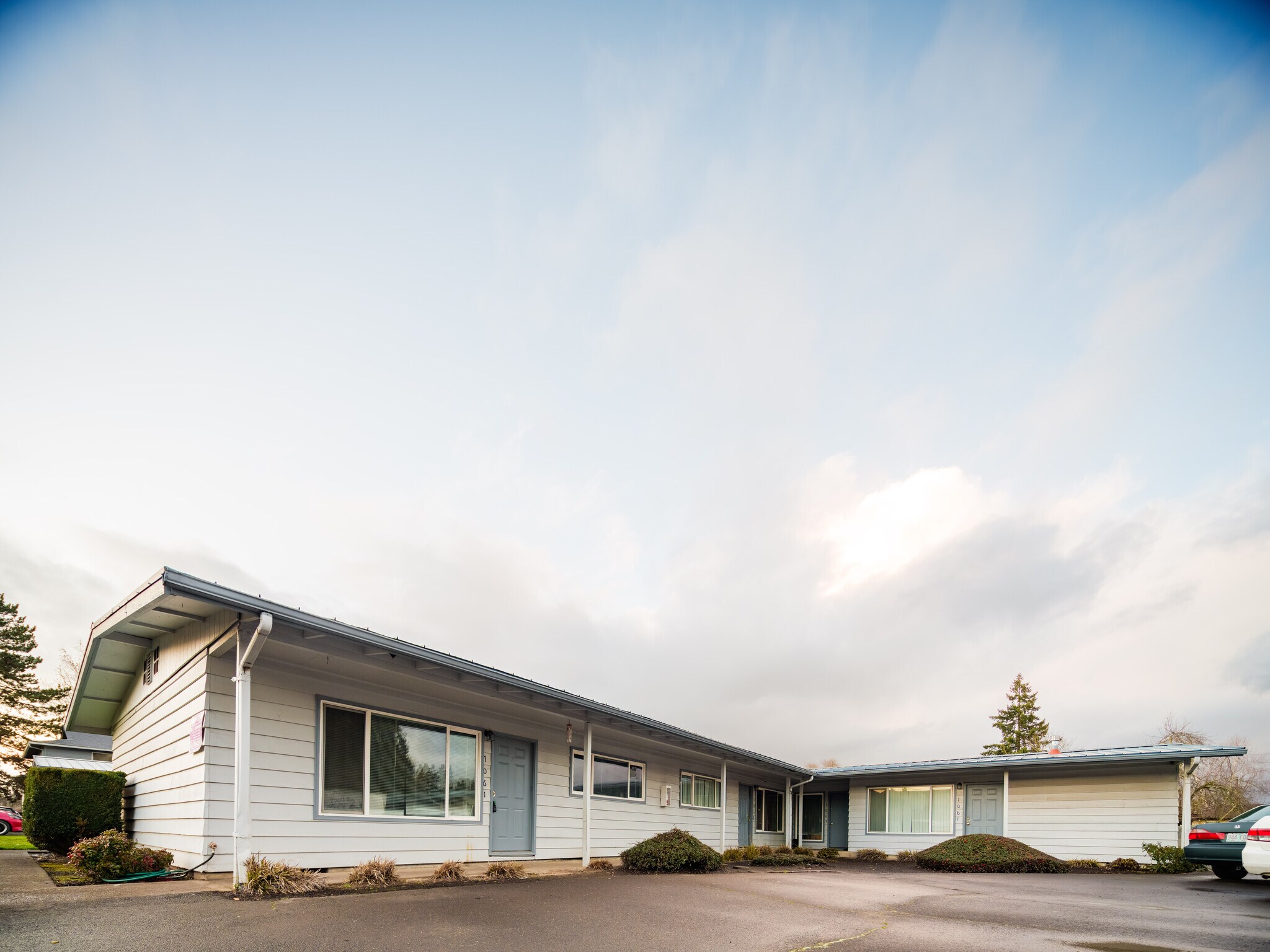 1061-1067 Ring St, Salem, OR à vendre Photo principale– Image 1 sur 14