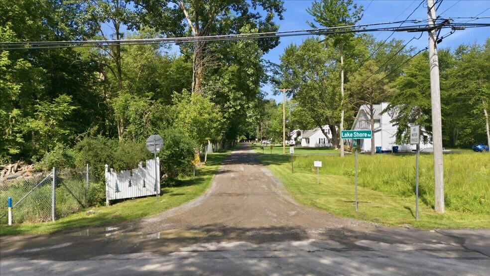 Pinehardt Road, Angola, NY à vendre - Photo de l’immeuble – Image 3 sur 23