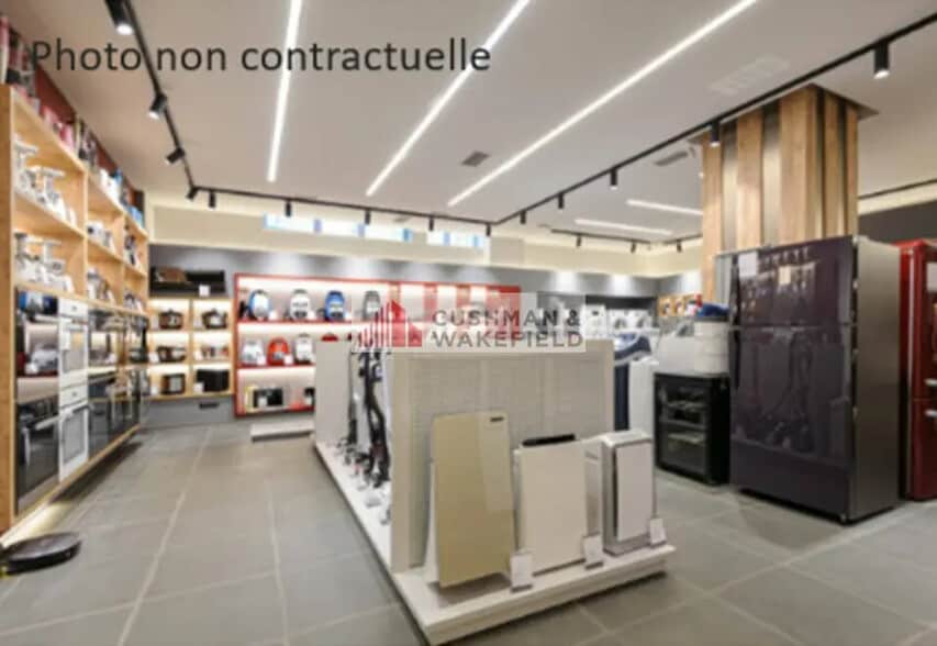 Local commercial dans Nîmes à vendre - Photo de l’immeuble – Image 1 sur 1