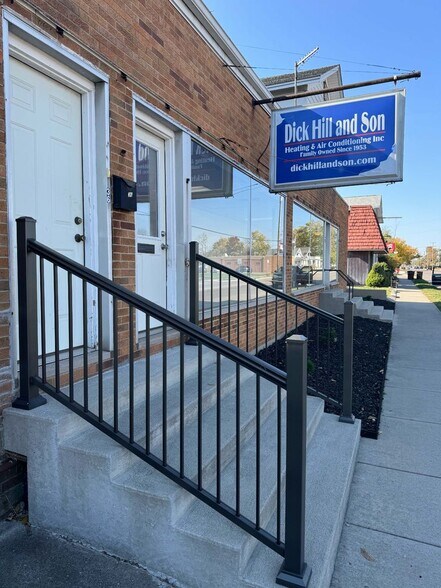 40 W Main St, New Lebanon, OH à vendre - Photo de l’immeuble – Image 3 sur 23