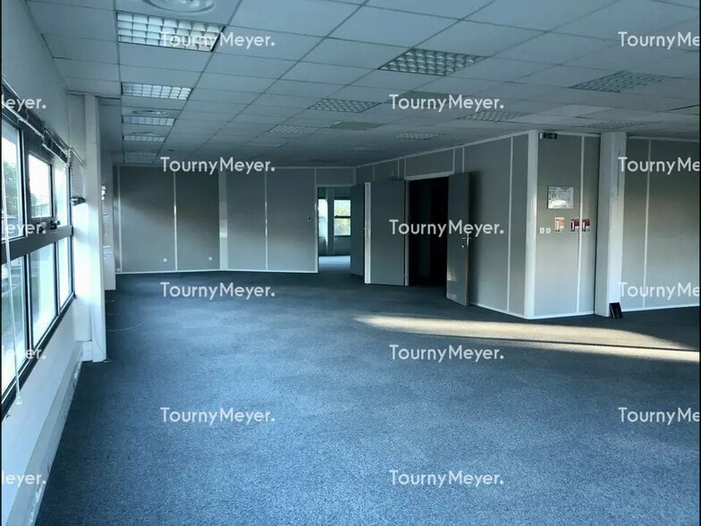 Bureau dans Toulouse à louer - Photo de l’immeuble – Image 2 sur 5