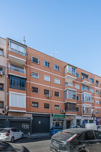 Plus de détails pour Calle de la Alondra, 49, Madrid - Logement à vendre