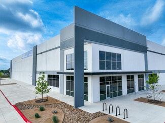 Plus de détails pour 5390 Freeport Rd, Von Ormy, TX - Industriel/Logistique à vendre