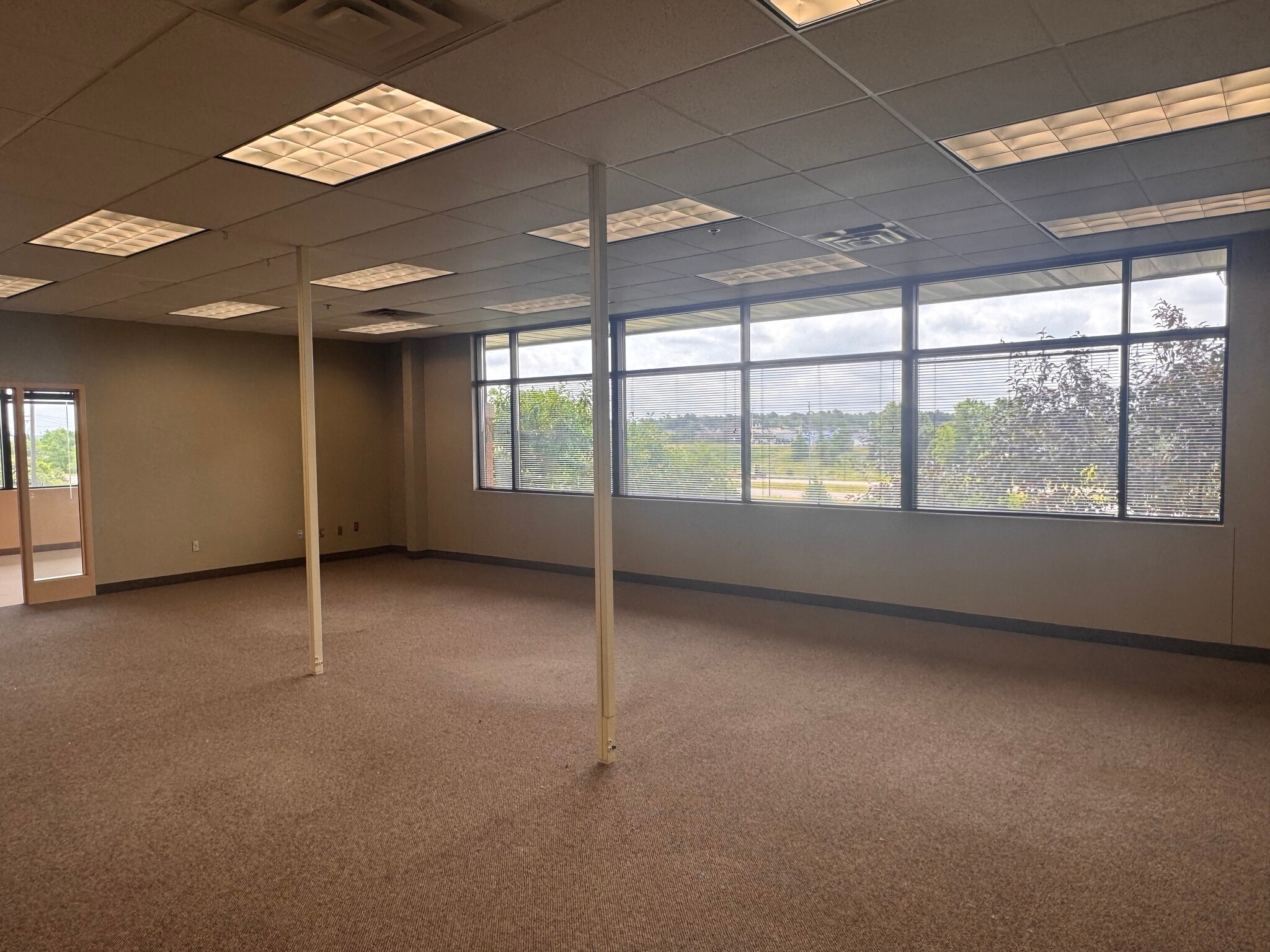 2850 Curve Crest Blvd, Stillwater, MN à louer Photo intérieure– Image 1 sur 3