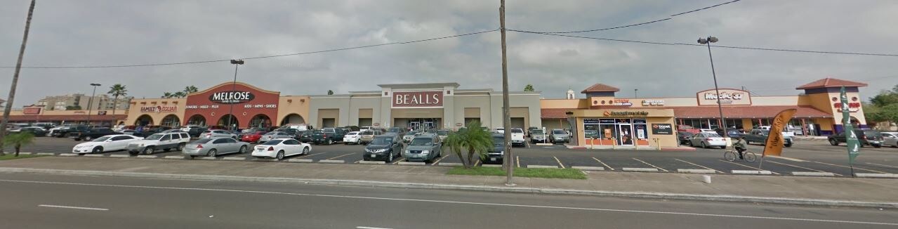 511 E University Dr, Edinburg, TX à louer Photo principale– Image 1 sur 3