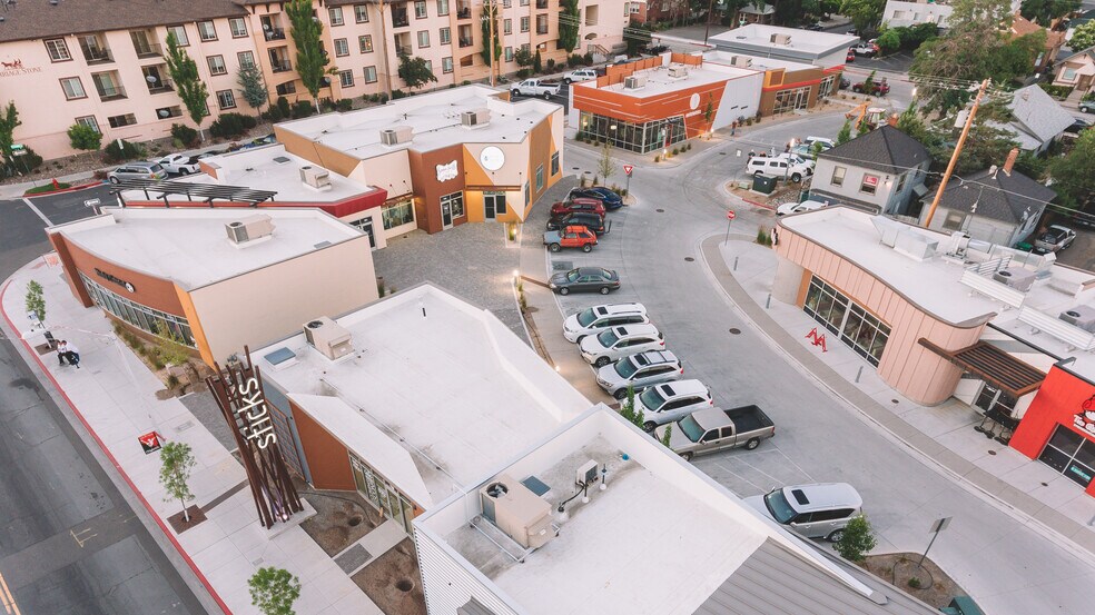736-740 S Virginia St, Reno, NV à louer - Photo de l’immeuble – Image 2 sur 5