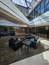 12200 E Iliff Ave, Aurora, CO à louer Photo intérieure– Image 2 sur 2