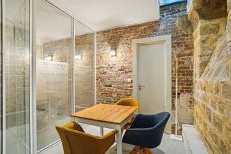 60 Rue De Bellechasse, Paris à louer Photo intérieure– Image 2 sur 2