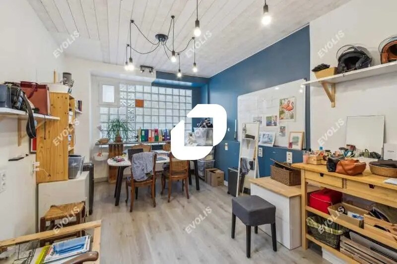 Bureau dans Gentilly à vendre - Photo de l’immeuble – Image 3 sur 11