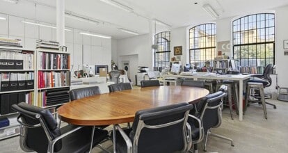 253 Kilburn Ln, Londres à louer Photo intérieure– Image 2 sur 3