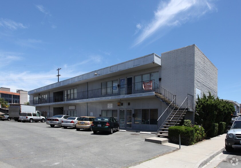 4410 Glacier Ave, San Diego, CA à louer - Photo de l’immeuble – Image 1 sur 4