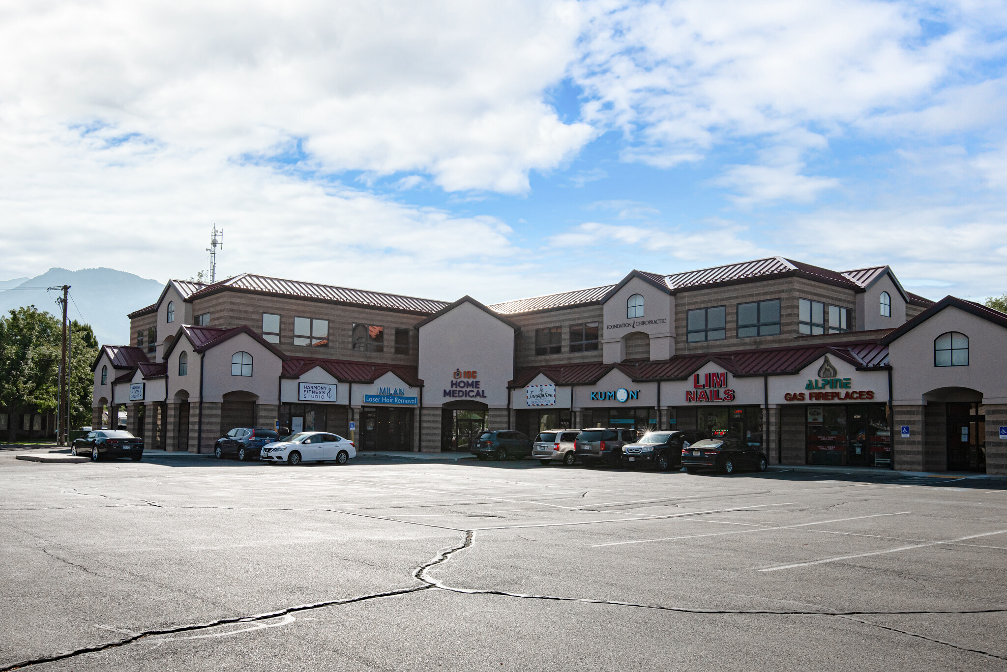 1405-1431 S State St, Orem, UT à louer Photo de l’immeuble– Image 1 sur 4