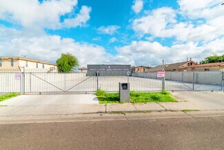 Plus de détails pour 317 E Eistetter St, Laredo, TX - Sports et loisirs à vendre