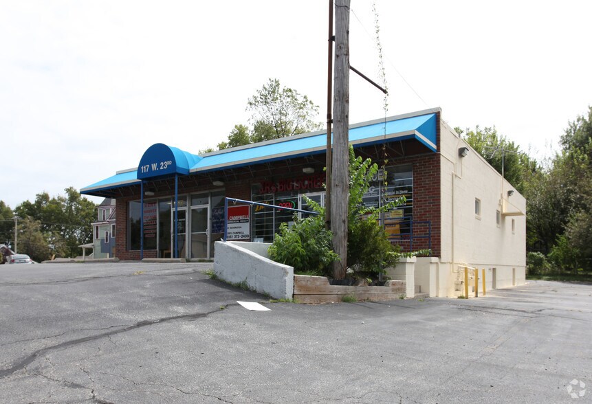 117 W 23rd St, Independence, MO à louer - Photo de l’immeuble – Image 2 sur 4