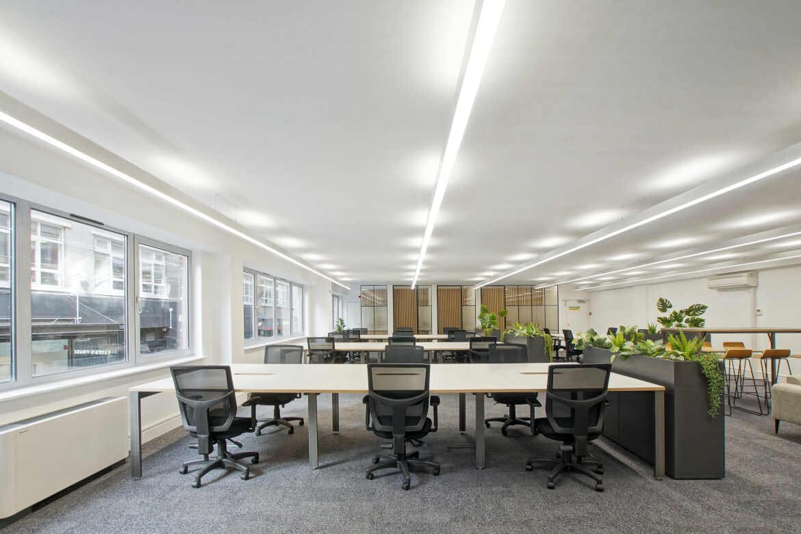 50 Featherstone St, Londres à louer Photo intérieure– Image 1 sur 12