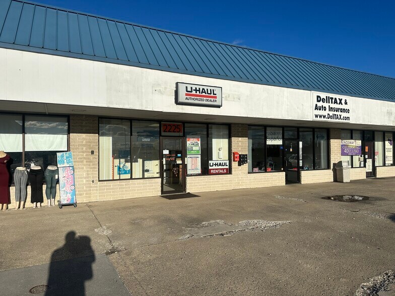 2173-2229 S Main St, Harrisonburg, VA à louer - Photo de l’immeuble – Image 2 sur 3