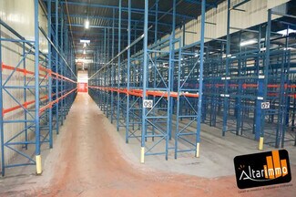 Plus de détails pour Local d'activités à louer