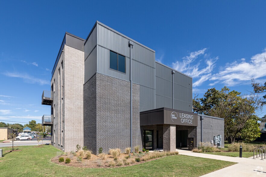 627 Emma ave, Springdale, AR à louer - Photo de l’immeuble – Image 3 sur 27