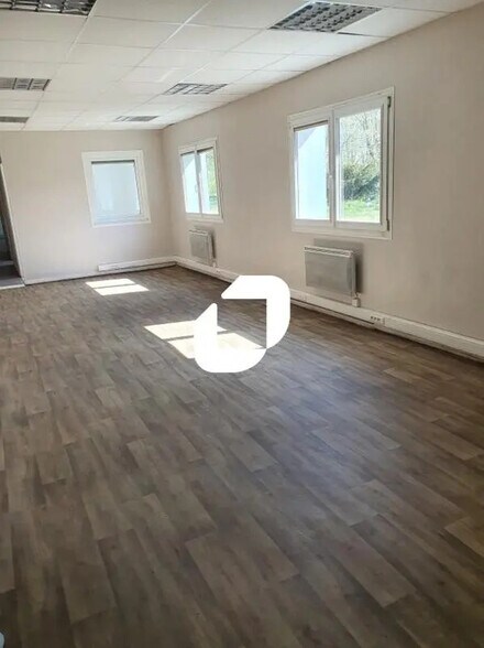 Local d’activités dans Douai à louer - Photo intérieure – Image 3 sur 14