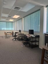 9220 Bonita Beach Rd, Bonita Springs, FL à louer Photo intérieure– Image 2 sur 2