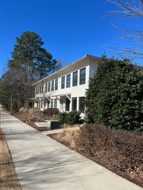 131 Roswell St, Alpharetta, GA à louer Photo principale– Image 1 sur 3