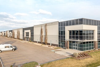 Plus de détails pour 6340-6356 Roper Rd NW, Edmonton, AB - Local d'activités, Industriel/Logistique à louer
