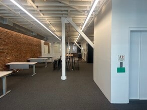 48 2nd St, San Francisco, CA à louer Photo intérieure– Image 2 sur 7