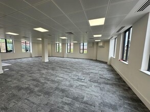 1 Park Rd, Teddington à louer Photo intérieure– Image 2 sur 19