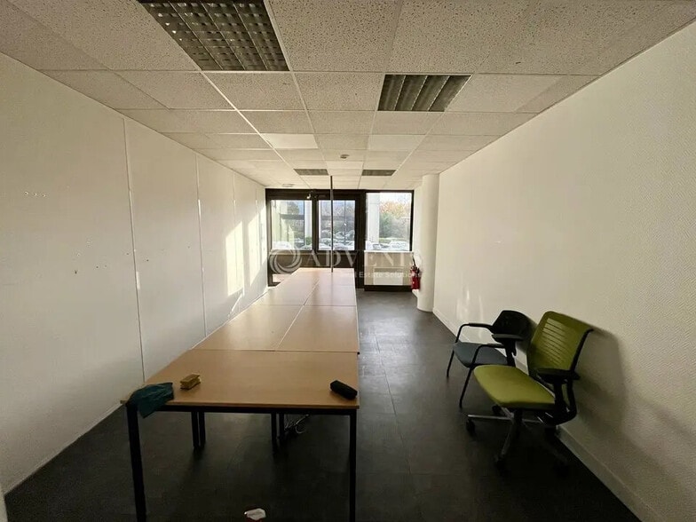 Bureau dans Argenteuil à louer - Photo intérieure – Image 3 sur 8