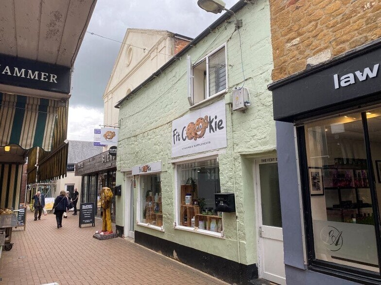 37-38 Church Ln, Banbury à louer - Photo de l’immeuble – Image 1 sur 7