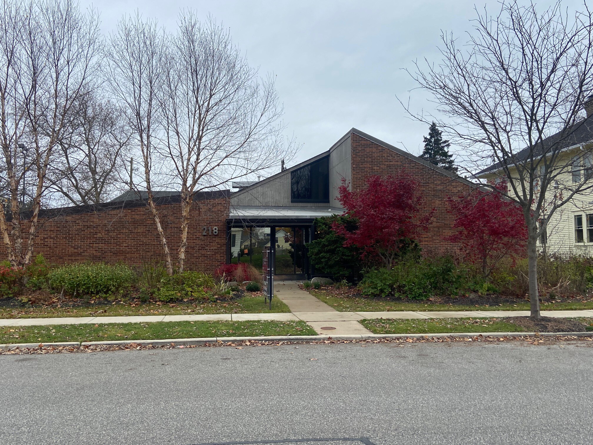 218 S Frances St, South Bend, IN à vendre Photo de l’immeuble– Image 1 sur 7