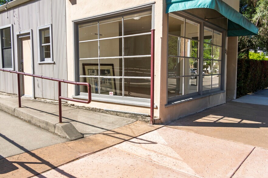 583 Dana St, San Luis Obispo, CA à louer - Photo de l’immeuble – Image 3 sur 18