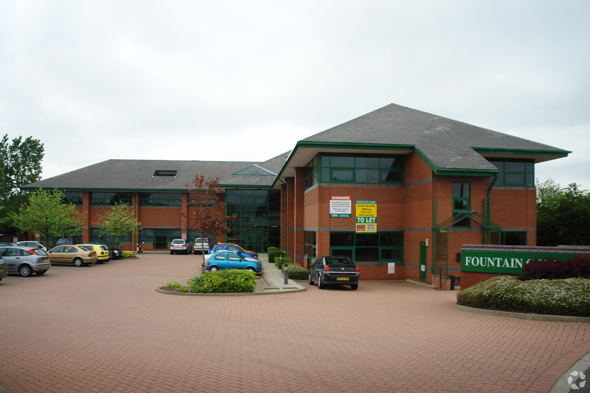Bruntcliffe Way, Morley à louer Photo principale– Image 1 sur 3