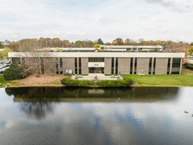 8935 N Meridian St, Indianapolis, IN à vendre - Photo principale – Image 1 sur 10