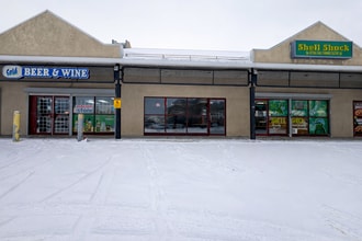 4211 106th St, Edmonton, AB à louer Photo de l’immeuble– Image 1 sur 5