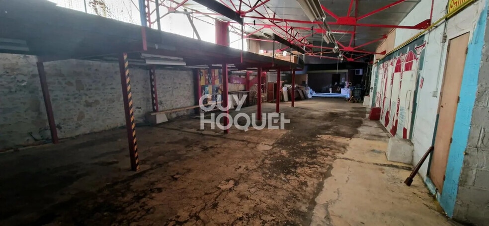Industriel/Logistique dans Soissons à vendre - Photo de l’immeuble – Image 2 sur 2