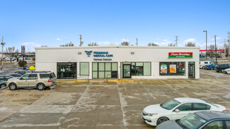 Plus de détails pour 1531 E College Ave, Normal, IL - Local commercial à vendre