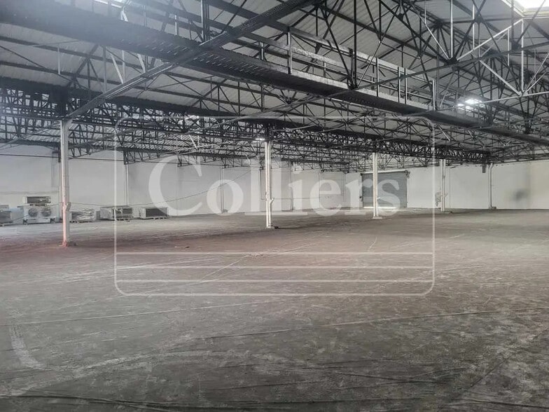 Bureau dans Vitrolles à louer - Photo intérieure – Image 1 sur 18