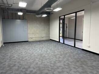 Plus de détails pour 120 N Maclay Ave, San Fernando, CA - Bureau, Local commercial à louer