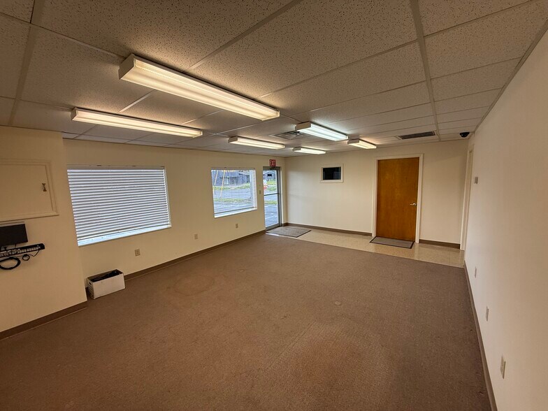2100-2122 W Central Blvd, Orlando, FL à louer - Photo de l’immeuble – Image 2 sur 5