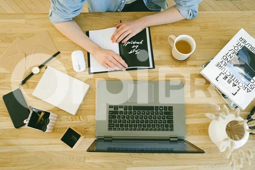 Bureau dans La Grande-Motte à louer - Photo intérieure – Image 2 sur 3